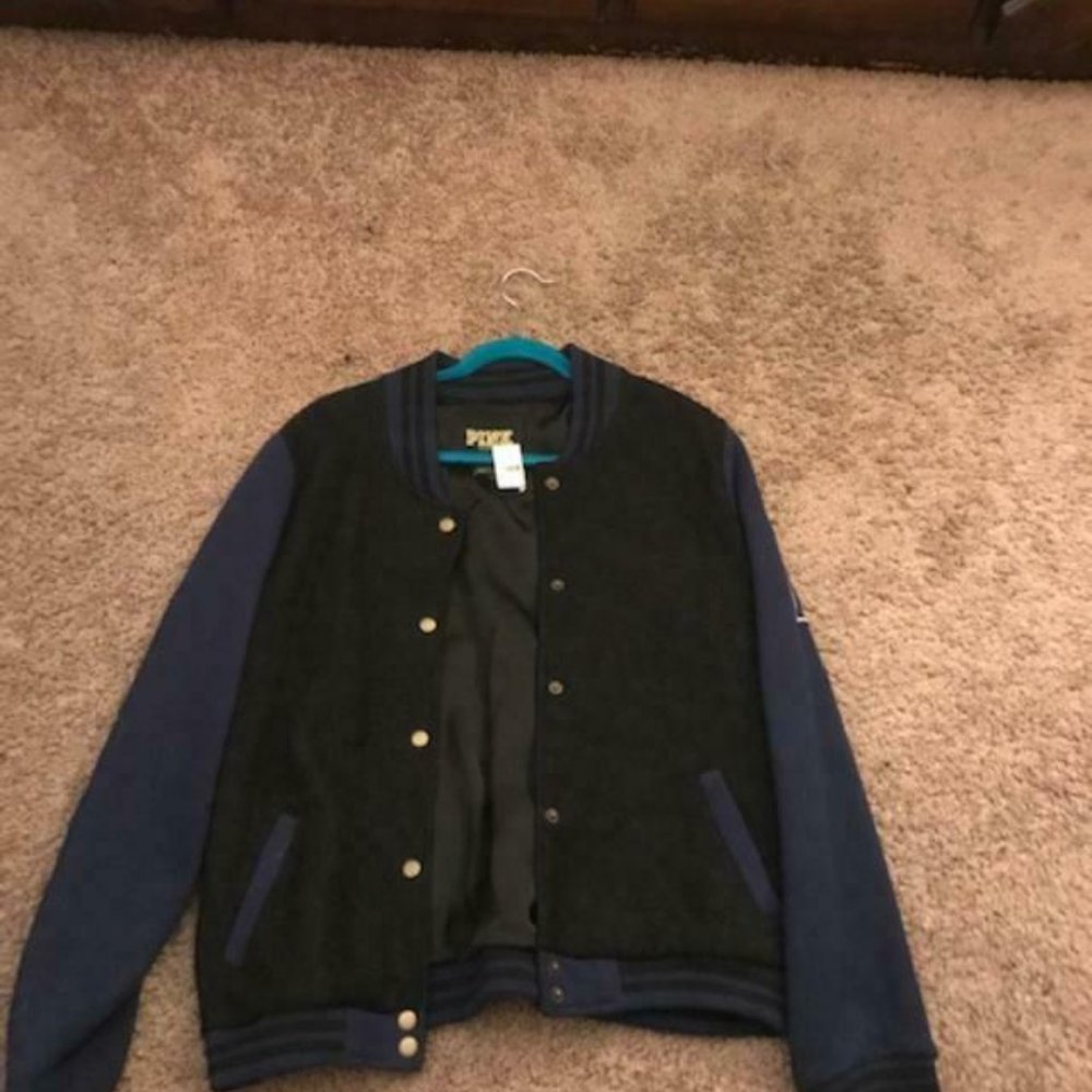 VICTORIAS SECRET STADIUM JACKET   RARE